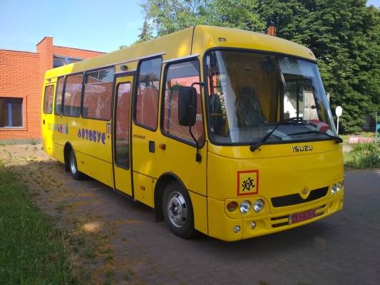 Шкільний автобус ISUZU новий
