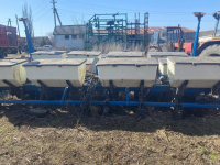 Сеялка  Kinze 3000 б.у. - 5
