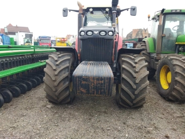 Трактор колісний Buhler Versatile  305 - 1