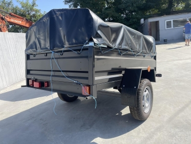 Новий причіп до авто 200х130х40