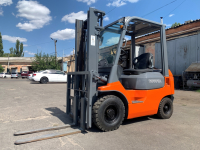 Погрузчик Тойота на 1.5 тонни - 1