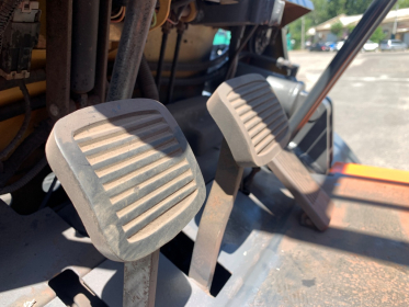 Навантажувач вилковий Mitsubishi на 15 великих нових колесах пневмо - 9