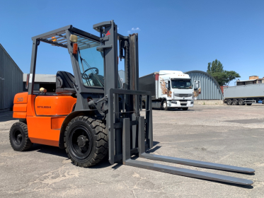 Навантажувач вилковий Mitsubishi на 15 великих нових колесах пневмо - 4