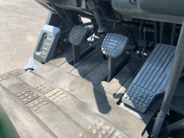 Вилковий автонавантажувач Komatsu з напрацюванням 1422 мотогодин - 9