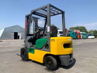 Вилковий автонавантажувач Komatsu з напрацюванням 1422 мотогодин - 2