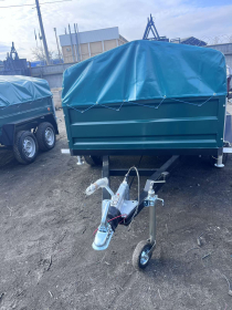 Двовісний гальмівний причіп "Дніпро-275"