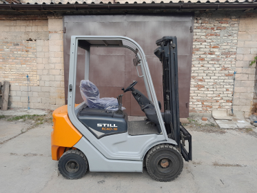 продаємо навантажувач бв