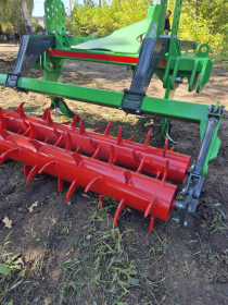 Глибокорозпушувач (Глубокорыхлитель) для трактора МТЗ , ЮМЗ - 8