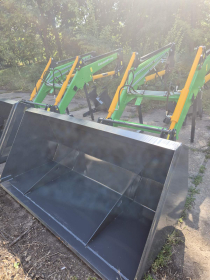 Швидкоз'ємний фронтальний навантажувач LoadPro - 8