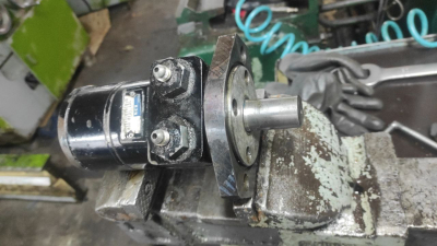 Ремонт гидронасоса гидромотора John Deere 570B