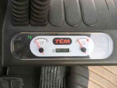 Вилочний автонавантажувач TCM (Nissan), із напрацюванням 1903 мотогодин. - 3