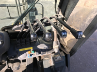 Вилочний автонавантажувач Komatsu, компакт з кабіною та позиціонером для кожної вили. - 18