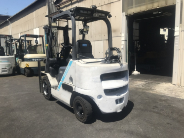 Вилочний автонавантажувач TCM (Nissan), напрацювання 5045 мотогодин. - 1