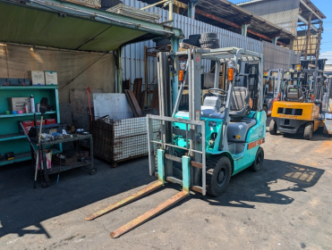 Навантажувач вилковий Mitsubishi з напрацюванням 708 мотогодин. Модель: FG15D. - 1