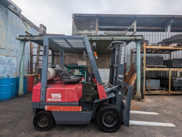 Вилочний автонавантажувач Nissan, з напрацюванням 3757 мотогодин. Модель: J01A15. - 5