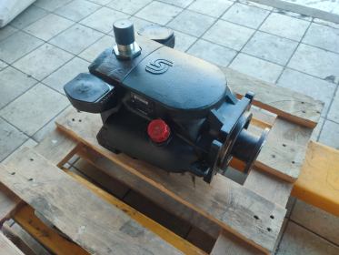 Ремонт гидронасоса гидромотора John Deere 770AH