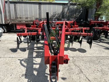 Глибокорозпушувач Case IH Ecolo-Tiger 530 - 1