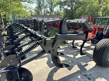 Глибокорозпушувач Case IH Ecolo-Tiger 530 - 5