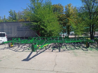 Культиватор Джон Дір 960 шириною 9 метрів - 1