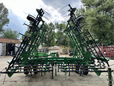 Культиватор Джон Дир 980 шириною 11 метрів - 7