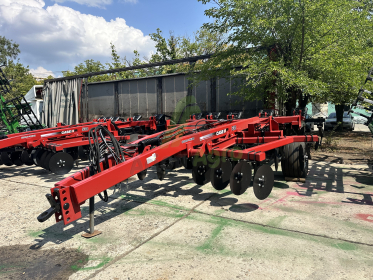 Глубокорыхлитель Case IH Ecolo-Tiger 530 - 8