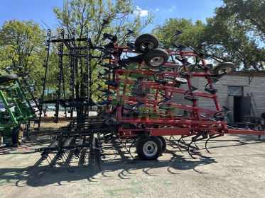 Культиватор Кейс Case IH Tiger-Mate 2 шириною 11 метрів - 4