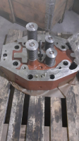 Крышки цилиндров 6ч12/14,4ч10.5/13,6чн25/34,6чн25/34,Scoda,NVD,Wola H-6,H-12,Д-49,Д-50,Др30/50,1д6-1д12,Утд-20,3д6-3д12,В-46,4ч8.5/11,6чн21/21 в Запор - 8