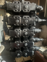 Гидрораспределители эксковатора ТВЭКС ЕК-12,ЕК-14,ЕК-18,ЕТ в Одесса,Николаев,Киев,Львов,Полтава,Харьков,Днепр,Ровно,Запорожье,Винница,Хмельницкий,Терн