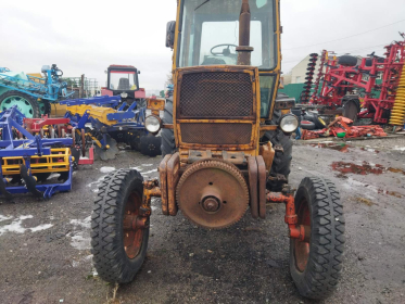 Трактор ЮМЗ-6 - 1