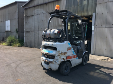 TCM FGE15T5 Погрузчик вилочный. навантажувач TCM (Nissan) з напівкабіною та пічкою