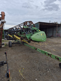 JOHN DEERE 622R Жатка. Жниварка  зернова John Deere 622R
