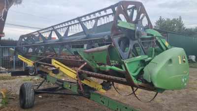 Жниварка  зернова John Deere 622R - 1