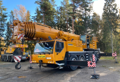 LIEBHERR LTM1090 Автокран. 2004 Liebherr LTM1090